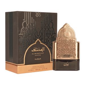 Coffret et flacon Al Mukhtalif Signature de Nusuk, parfum oriental disponible chez Maison HKM a Casablanca
